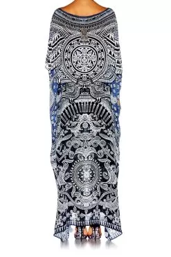 ROUND NECK KAFTAN SMALL TOWN HERO -Fashion Store 336 5eb946a9 72cc 44b2 a91e ad73c57b4557