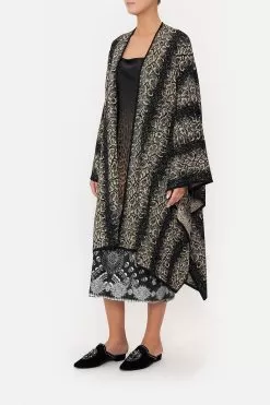 THROW OVER ORDER OF DISORDER -Fashion Store CAMILLA 00015628 THROW OVER ORDER OF DISORDER 2