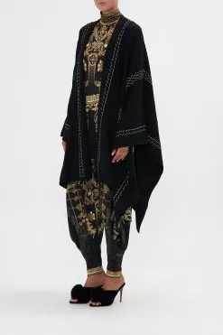 THROW OVER THE NIGHT IS NOIR -Fashion Store CAMILLA 00020664 THROW OVER THE NIGHT IS NOIR 2