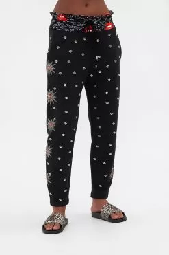 PAPERBAG TRACKPANT CHAOS MAGIC -Fashion Store CAMILLA 00020936 PAPERBAG TRACKPANT CHAOS MAGIC 4