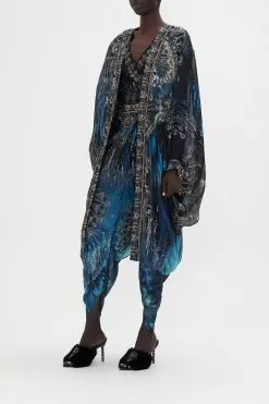 DRAMATIC SLEEVE COCOON LAYER GROUND CONTROL -Fashion Store CAMILLA 00021452 DRAMATIC SLEEVE COCOON LAYER GROUND CONTROL 2