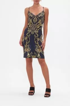 V NECK SLIP MOONLIGHT MELODIES