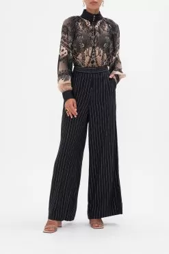 RAGLAN BUTTON UP SHIRT CURTAIN CALL CHAOS