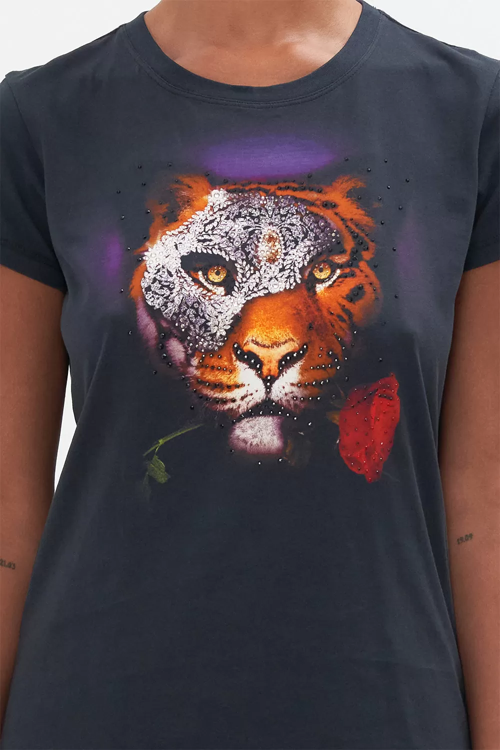 ORGANIC COTTON SLIM FIT TEE - BLACK MOONLIGHT MELODIES - Image 6