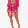 BATWING CUTOUT SHORT KAFTAN WILD AND RUNNING -Fashion Store CAMILLA 00022796 WILD AND RUNNING BATWING CUTOUT SHORT KAFTAN 1