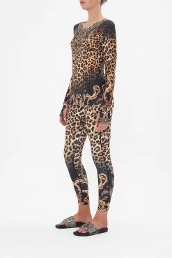 LONG SLEEVE THUMBHOLE TOP RUNNING IN THE WILD -Fashion Store CAMILLA 00023331 LONGSLEEVETHUMBHOLETOPRUNNINGINTHEWILD RUNNING IN THE WILD 2