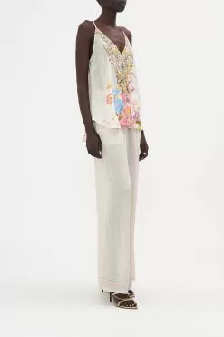 V NECK CAMI SUNLIGHT SYMPHONY 11 V NECK CAMI SUNLIGHT SYMPHONY -Fashion Store CAMILLA 00023434 V NECK CAMI SUNLIGHT SYMPHONY 2