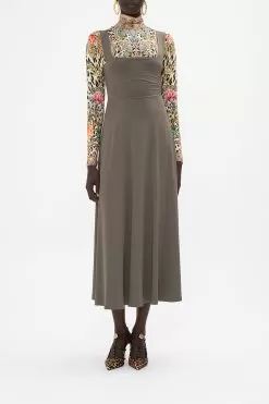 JERSEY TURTLENECK QUEEN ATLANTIS 16 JERSEY TURTLENECK QUEEN ATLANTIS -Fashion Store CAMILLA 00023454 JERSEY TURTLE NECK QUEEN ATLANTIS MODEST 1