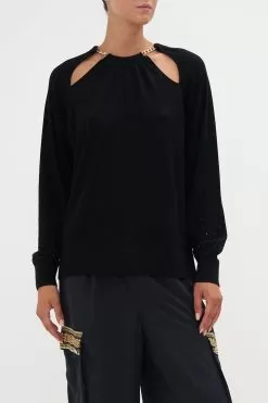 CHAIN DETAIL CUT OUT JUMPER ROLE CALL -Fashion Store CAMILLA 00023461 CHAIN DETAIL CUT OUT JUMPER ROLE CALL 4