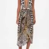 LAYERED LONG SARONG WITH FRONT TIE LOOK UP TESORO -Fashion Store CAMILLA 00024767 LOOKUPTESORO LAYEREDLONGSARONGWITHFRONTTIE 1