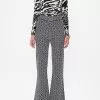 FLARED JACQUARD KNIT PANT FELINE FANTASY -Fashion Store CAMILLA 00024836 FLARED JACQUARD KNIT PANT FELINE FANTASY 1