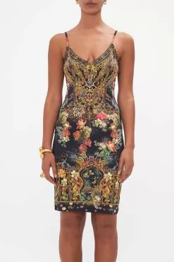 V NECK SLIP A NIGHT AT THE OPERA -Fashion Store CAMILLA 00024933 ANIGHTATTHEOPERA VNECKSLIP 4