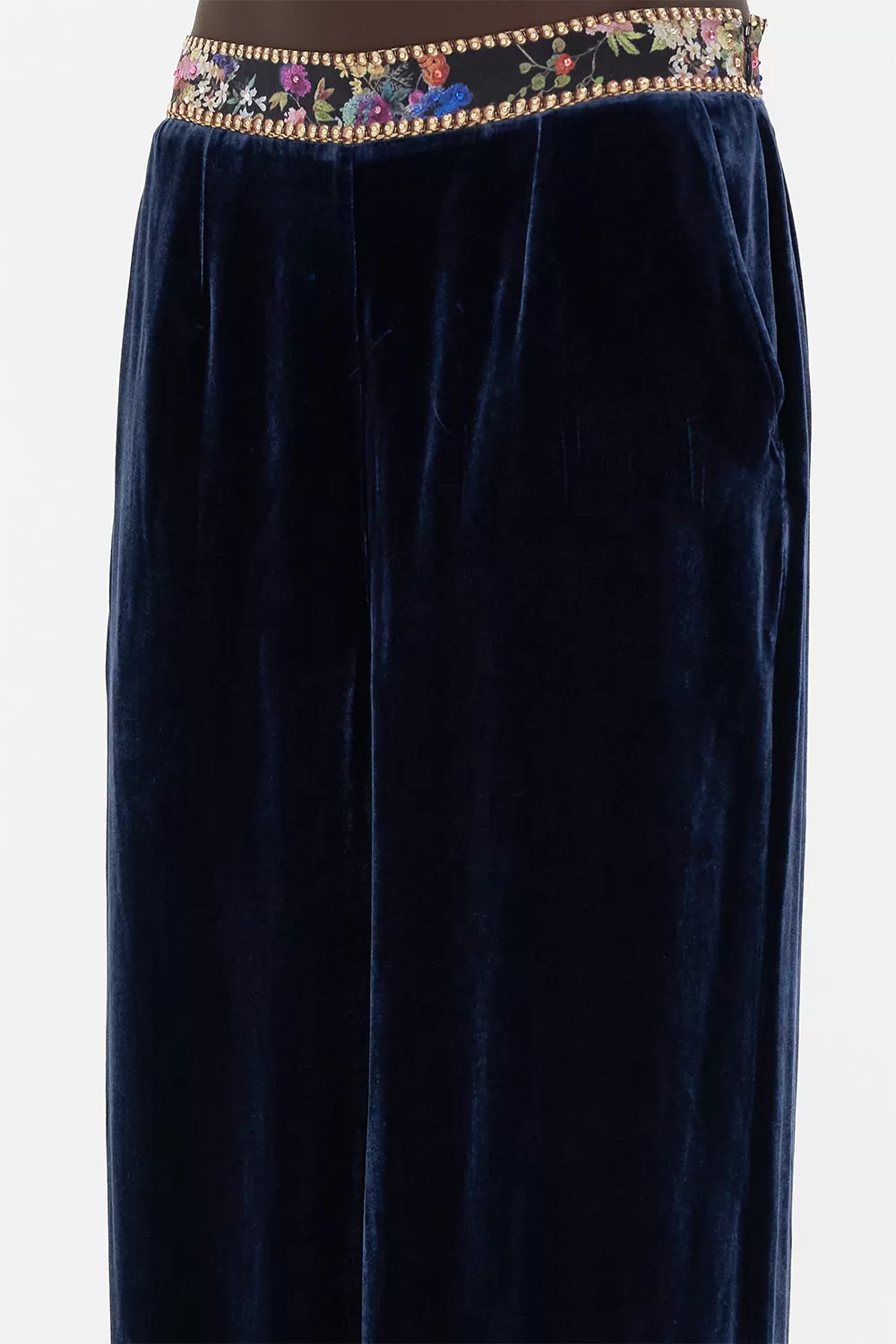 STRAIGHT LEG RELAXED TROUSER PLAY YOUR CARDS RIGHT 8 STRAIGHT LEG RELAXED TROUSER PLAY YOUR CARDS RIGHT - Image 6