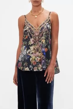 V NECK CAMI PLAY YOUR CARDS RIGHT 13 V NECK CAMI PLAY YOUR CARDS RIGHT -Fashion Store CAMILLA 00028224 PLAYYOURCARDSRIGHT VNECKCAMI 4