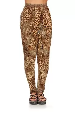 JERSEY DRAPE PANT WITH FRONT CROSSOVER DETAIL LADY LODGE -Fashion Store camilla jersey drape pant w pocket lady lodge 1