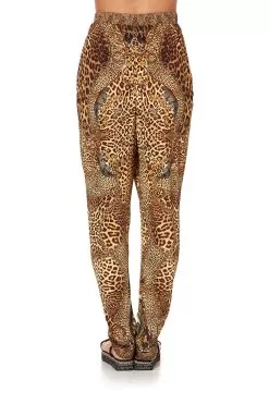 JERSEY DRAPE PANT WITH FRONT CROSSOVER DETAIL LADY LODGE -Fashion Store camilla jersey drape pant w pocket lady lodge 3