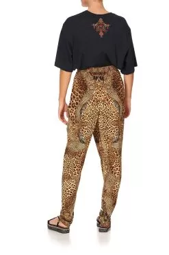 JERSEY DRAPE PANT WITH FRONT CROSSOVER DETAIL LADY LODGE -Fashion Store camilla jersey drape pant w pocket lady lodge 8