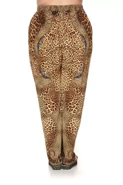 JERSEY DRAPE PANT WITH FRONT CROSSOVER DETAIL LADY LODGE -Fashion Store camilla pants lady lodge 5