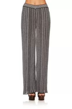 SUPER FLARES WILD MOONCHILD -Fashion Store camilla super flares wild moonchild 1 5d7acdc4 b249 41da aec7 d4e56af67ca6