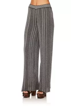 SUPER FLARES WILD MOONCHILD -Fashion Store camilla super flares wild moonchild 3