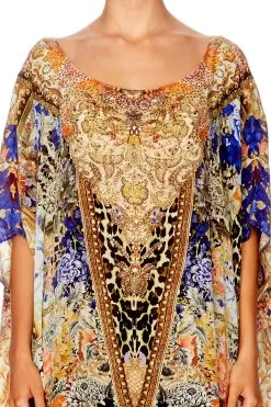 ROUND NECK KAFTAN TWO OF A KIND -Fashion Store shot 68 650 1 c022fe33 f3ea 4a36 bc7f e4000cf7104d